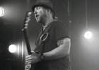 Royal Southern Brotherhood : Mike Zito (guitare, chant), Devon Allman (guitare, chant), Cyril Neville (percussions, chant), Charlie Wooten (basse), Yonrico Scott (batterie)