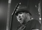 Royal Southern Brotherhood : Mike Zito (guitare, chant), Devon Allman (guitare, chant), Cyril Neville (percussions, chant), Charlie Wooten (basse), Yonrico Scott (batterie)