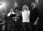 Royal Southern Brotherhood : Mike Zito (guitare, chant), Devon Allman (guitare, chant), Cyril Neville (percussions, chant), Charlie Wooten (basse), Yonrico Scott (batterie)