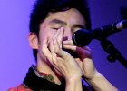 En invité à l&#39;harmonica Yoshito Kiyono