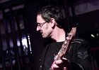 Lenine Mac Donald (chant, basse), Mr Tao (guitare)