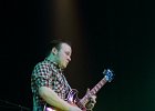 Jimmy Bowskill (guitare, chant, claviers)