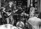 Chris Nielsen and Chicago Line (Michaal Benjelloun - guitares,  Kty Lambert - batterie, et Abou Smith en guest au chant)