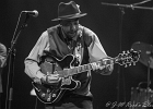 John Primer (chant, guitare) and The Living History Band : Matthew Skoller (harmonica), Billy Flinn (guitare), Johnny Iguana (piano), Felton Crews (basse), Kenny &#34;Beedy-Eyes&#34; Smith (batterie).