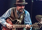 John Primer (chant, guitare) and The Living History Band : Matthew Skoller (harmonica), Billy Flinn (guitare), Johnny Iguana (piano), Felton Crews (basse), Kenny &#34;Beedy-Eyes&#34; Smith (batterie).