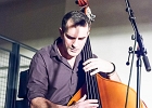 Tomislav (chant, guitare et harmonica), Jean-Bernard Petri (basse, contrebasse)