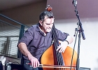 Tomislav (chant, guitare et harmonica), Jean-Bernard Petri (basse, contrebasse)