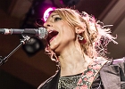 The Wild Ladybugs : Gaelle Buswel (chant, guitare), Lionel Riss (guitare), Michel Iozza (basse), Jimmy Montout (batterie), Damien Cornelis (clavier)