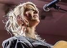 The Wild Ladybugs : Gaelle Buswel (chant, guitare), Lionel Riss (guitare), Michel Iozza (basse), Jimmy Montout (batterie), Damien Cornelis (clavier)