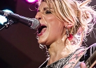 The Wild Ladybugs : Gaelle Buswel (chant, guitare), Lionel Riss (guitare), Michel Iozza (basse), Jimmy Montout (batterie), Damien Cornelis (clavier)