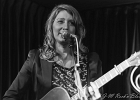 Gaelle Buswel et Michaal Benjelloun (guitare)
