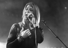 Gaelle Buswel et Michaal Benjelloun (guitare et chant)