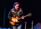 Neal Black (guitare, chant), Mike Lattrell (clavier),Kris Jefferson (basse),  Dave Bowler (batterie)