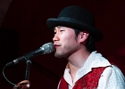 Yoshito Kiyono (Harmonica. Chant.), Damien Cornelis (Piano), Marten Ingle (Basse), Mike Rodbard (Batterie) : 2014, BLUES, CONCERT