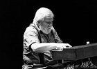 Anson Funderburgh (guitare), Holland K. Smith (guitare, chant), Tony Joe Maher (batterie), Gentleman John Street (clavier), Eric Przygocki (basse) : 2014, ANSON FUNDERBURGH, BLUES, CONCERT, FLORENCE, HOLLAND K SMITH, MARTINE, MYRIAM, NATHALIE, PHIL, TEXAS BLUES, TREMBLAY EN FRANCE, VIRGINIE