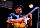 Manu Lanvin (chant, guitare), Gabriel Barry (contrebasse), Jimmy Montout (batterie)