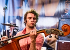 Manu Lanvin (chant, guitare), Gabriel Barry (contrebasse), Jimmy Montout (batterie)