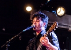 Manu Lanvin (chant, guitare), Gabriel Barry (contrebasse), Jimmy Montout (batterie)
