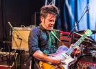 Manu Lanvin (chant, guitare), Gabriel Barry (contrebasse), Jimmy Montout (batterie)