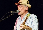 Manuto : Manuel Destanques (guitare, chant), Etienne Brachet (batterie), Vincent Faucher (basse) et  ? (claviers)