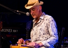 Manuto : Manuel Destanques (guitare, chant), Etienne Brachet (batterie), Vincent Faucher (basse) et  ? (claviers)