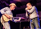 Michel Bertrand (harmonica) en guest de Manuto avec Manuel Destanques (chant, guitare)