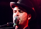Manu Lanvin (guitare, chant), Thomas d&#39;Arbigny (contrebass), Jimmy Montout (batterie) : 2014, BLUES ROCK, CONCERT, IN VOLT, MANU LANVIN, NEW MORNING, ROCK