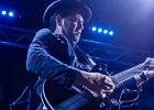 Manu Lanvin (guitare, chant), Thomas d&#39;Arbigny (contrebass), Jimmy Montout (batterie) : 2014, BLUES ROCK, CONCERT, IN VOLT, MANU LANVIN, NEW MORNING, ROCK