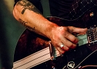 Manu Lanvin (guitare, chant), Thomas d&#39;Arbigny (contrebass), Jimmy Montout (batterie) : 2014, BLUES ROCK, CONCERT, IN VOLT, MANU LANVIN, NEW MORNING, ROCK