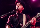 Manu Lanvin (guitare, chant), Thomas d&#39;Arbigny (contrebass), Jimmy Montout (batterie) : 2014, BLUES ROCK, CONCERT, IN VOLT, MANU LANVIN, NEW MORNING, ROCK