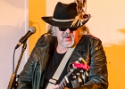 Le Révérend (chant, guitare), Patrice Pillon (batterie), Serge Cortin  (basse)