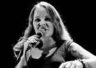 Layla Zoe (chant), Jan Laacks (guitare), Hardy Fischötter (batterie), Gregor Sonnenberg (basse) : 2014, BLUES ROCK, CONCERT, ESPACE PAUL.B, LAYLA ZOE, MASSY, ROCK