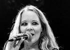 Layla Zoe (chant), Jan Laacks (guitare), Hardy Fischötter (batterie), Gregor Sonnenberg (basse) : 2014, BLUES ROCK, CONCERT, ESPACE PAUL.B, LAYLA ZOE, MASSY, ROCK