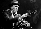 Van Wilks (guitare, chant), Francis Campello (basse), ? (batterie) : 2015, BILLY BOB'S, BLUES ROCK, CATCHOU, CONCERT, VAN WILKS