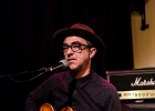 The Hub   : Hubert ZeroSix (guitare, chant), Betty Rojas (percussions, choeur) et  Sylvain (batterie) : 2015, CONCERT, ENTREPONT, ISSY LES MOULINEAUX, THE HUB