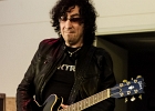 The Hub   : Hubert ZeroSix (guitare, chant), Betty Rojas (percussions, choeur) et  Sylvain (batterie)  - en guest Norbert Krief (guitare) : 2015, CONCERT, ENTREPONT, ISSY LES MOULINEAUX, THE HUB