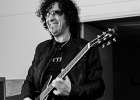The Hub   : Hubert ZeroSix (guitare, chant), Betty Rojas (percussions, choeur) et  Sylvain (batterie) - en guest Norbert Krief (guitare) : 2015, CONCERT, ENTREPONT, ISSY LES MOULINEAUX, THE HUB