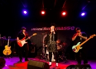 Candye Kane (chant), Laura Chavez (guitare),  Bobby Abarca (basse) et Kurt Kalker (batterie) : 2015, BLUES, CANDYE KANE, CONCERT, PETIT JOURNAL MONTPARNASSE