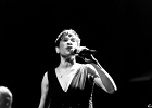 IMG 1183  Bettye Lavette (chant), Alan Hill (claviers), Brett Lucas (guitare)