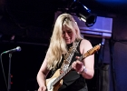 IMG 1601  Joanne Shaw Taylor (chant, guitare),  XX (basse),  YY (batterie)