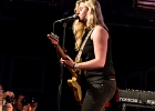 IMG 1611  Joanne Shaw Taylor (chant, guitare),  XX (basse),  YY (batterie)