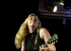 IMG 1621  Joanne Shaw Taylor (chant, guitare),  XX (basse),  YY (batterie)