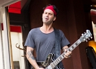 IMG 3098  Manu Lanvin (guitare, chant), Jimmy Montout (batterie), Antonella Mazza (contrebasse) : 2015, BLUES, BLUES ROCK, CONCERT, L OMNIBUS, MANU LANVIN, ROCK