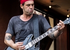 IMG 3116  Manu Lanvin (guitare, chant), Jimmy Montout (batterie), Antonella Mazza (contrebasse) : 2015, BLUES, BLUES ROCK, CONCERT, L OMNIBUS, MANU LANVIN, ROCK