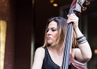 IMG 3125  Manu Lanvin (guitare, chant), Jimmy Montout (batterie), Antonella Mazza (contrebasse) : 2015, BLUES, BLUES ROCK, CONCERT, L OMNIBUS, MANU LANVIN, ROCK