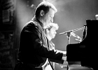 IMG 3147  Kathy Boye (chant, piano, harmonica), La Velle (chant), Sam Mister Tchang (guitare) ,  Pascal Celma (basse), André Neufert (batterie), Greg Aguitar (claviers), Daniel Stec (piano) : 2015, BILLY BOB'S, BLUES, CONCERT, GOSPEN, KATHY BOYE, LA VELLE, SOUL