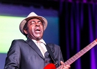 IMG 4903  Vasti Jackson (guitare, chant), David Forte (basse), Christopher Alexander (batteur), Ronnie Hicks (claviers) : 2015, BARCELONE, CROISIERE BLUES, EIROPEAN BLUES CRUISE, MARSEILLE, MINORQUE