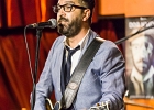 IMG 5184  Hat man Session :  Nasser Ben Dadoo (guitare, chant), Marko Balland (harmonica), Tomi Matthieu  (contrebasse), Alexis Voisin (batterie) : 2015, BLUES, CONCERT, L'ENTREPOT, NASSER BEN DADDO