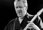 IMG 5929  Big Ed Sullivan (guitare, chant), Antoine Duplicky (guitare), Francis Campello (basse), Martin Gautheron (batterie) : 2015, BIG ED SULLIVAN, BLUES, BLUES ROCK, CONCERT, PETIT JOURNAL MONTPARNASSE, ROCK