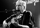IMG 5956  Big Ed Sullivan (guitare, chant), Antoine Duplicky (guitare), Francis Campello (basse), Martin Gautheron (batterie) : 2015, BIG ED SULLIVAN, BLUES, BLUES ROCK, CONCERT, PETIT JOURNAL MONTPARNASSE, ROCK